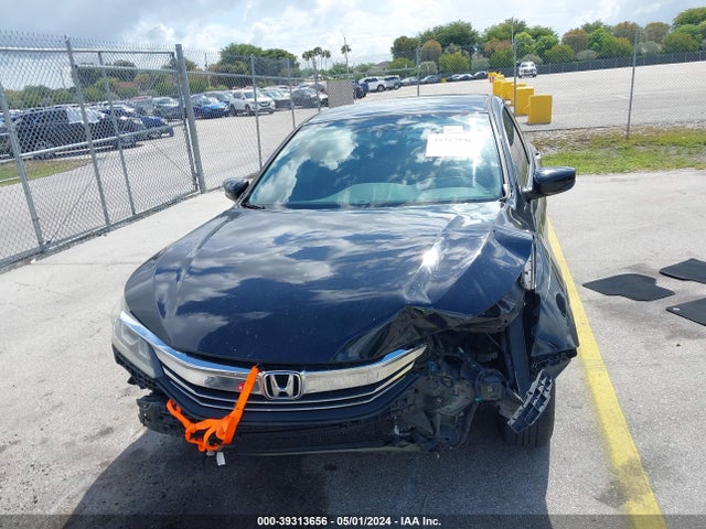 Honda ACCORD LX 2017 1HGCR2F33HA287180 Image 13