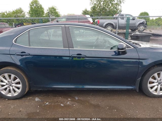 4T1B11HK5JU620401 Toyota CAMRY LE