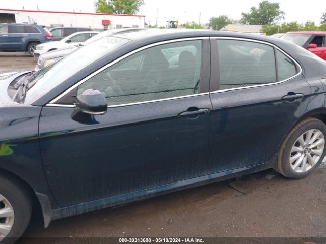 4T1B11HK5JU620401 Toyota CAMRY LE