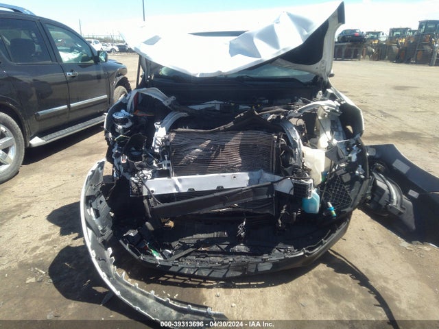 Chevrolet EQUINOX LT 2018 2GNAXSEV7J6226147 Image 12