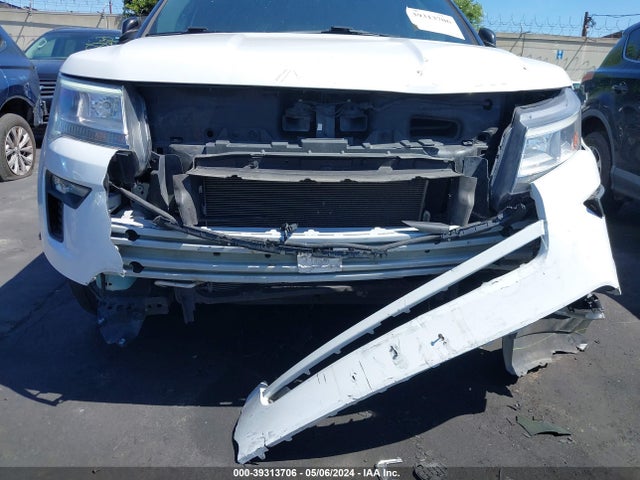 Ford EXPLORER XLT 2018 1FM5K8D80JGC16028 Image 6