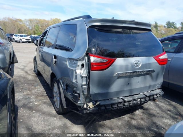 5TDDK3DC9FS115431 Toyota Sienna Limited Premium 7 Passenger