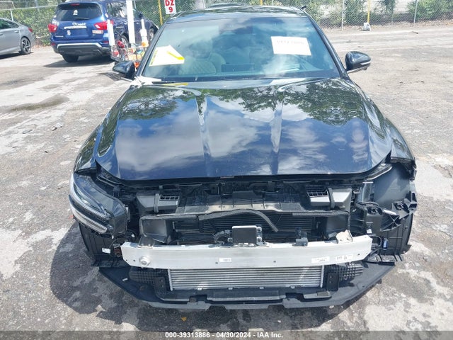 KMTG54TE7PU110224 Genesis G70 3.3t Rwd