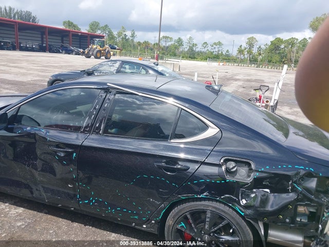 KMTG54TE7PU110224 Genesis G70 3.3t Rwd