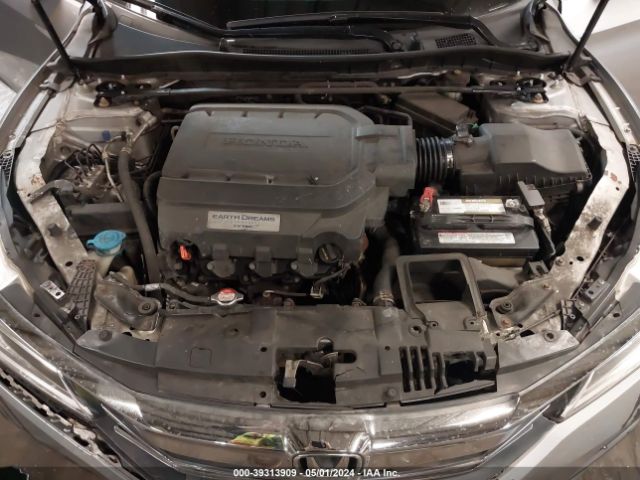 1HGCR3F94HA023993 Honda Accord Touring V6