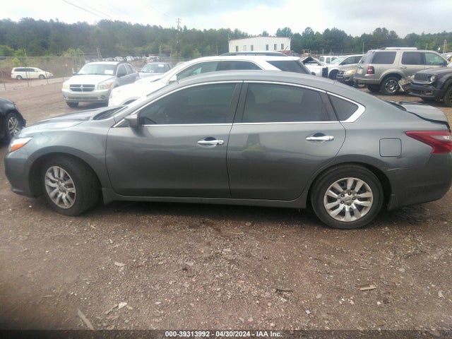 Nissan Altima 2.5 S 2018 1N4AL3AP2JC225101 Image 14