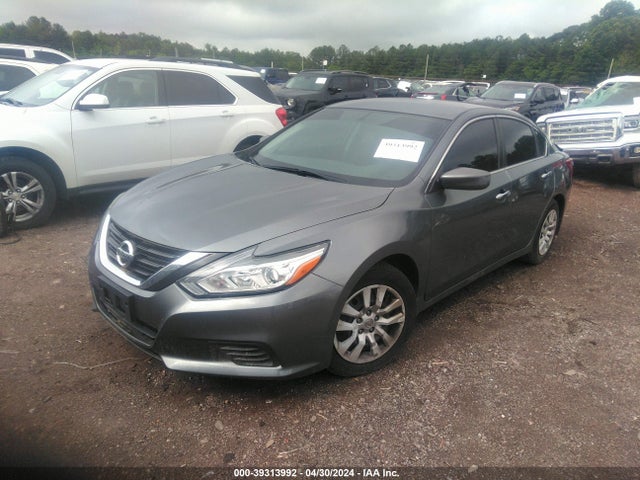 Nissan Altima 2.5 S 2018 1N4AL3AP2JC225101 Image 2