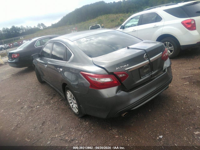 Nissan Altima 2.5 S 2018 1N4AL3AP2JC225101 Image 3