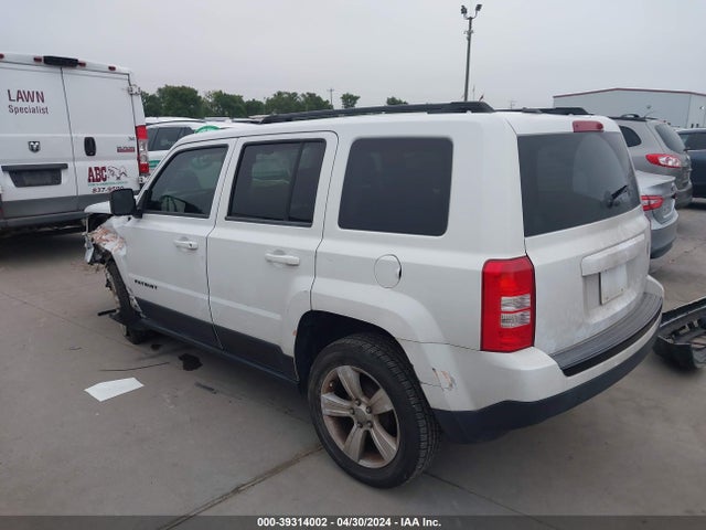 Jeep Patriot Altitude 2014 1C4NJPBA1ED769883 Image 3