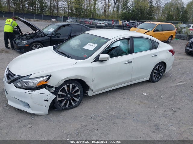 Nissan Altima 2.5 Sl 2018 1N4AL3AP4JC183174 Image 2