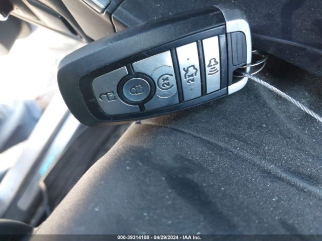 2FMPK3K97JBB19858 Ford Edge Titanium