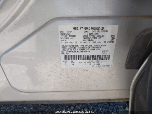 2FMPK3K97JBB19858 Ford Edge Titanium