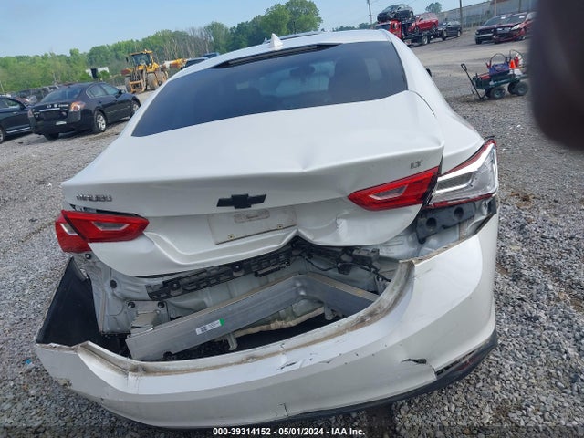 Chevrolet MALIBU LT 2018 1G1ZD5ST3JF264501 Image 16