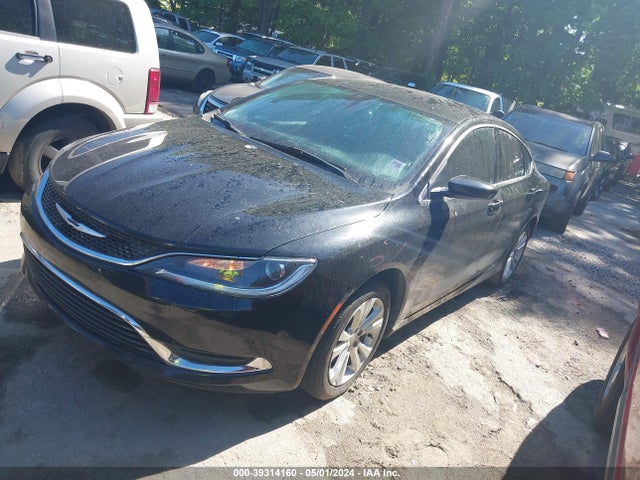 Chrysler 200 Limited 2016 1C3CCCAB0GN172620 Image 2