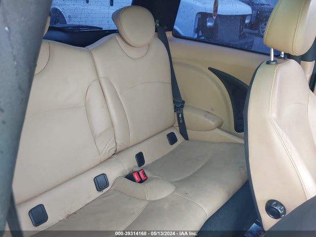 2010 MINI COOPER S WMWMF7C58ATX44183 Photo 7