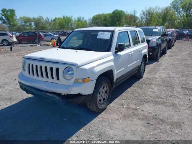 1C4NJRBB9GD670638 Jeep Patriot Sport