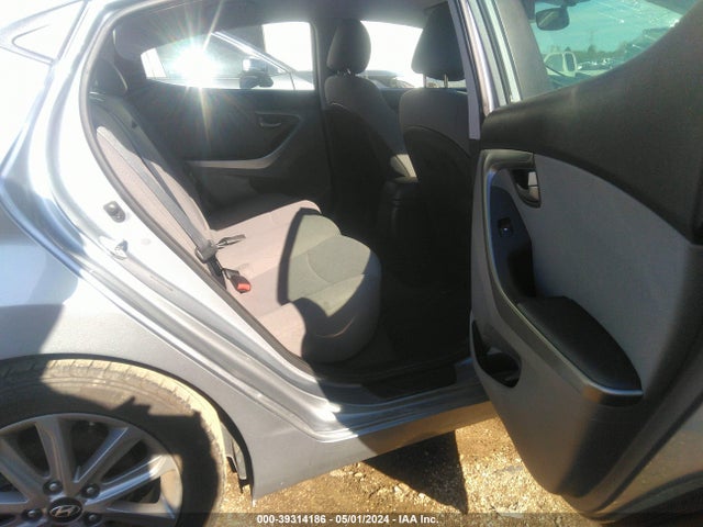 Hyundai ELANTRA SE 2016 5NPDH4AEXGH705736 Image 8