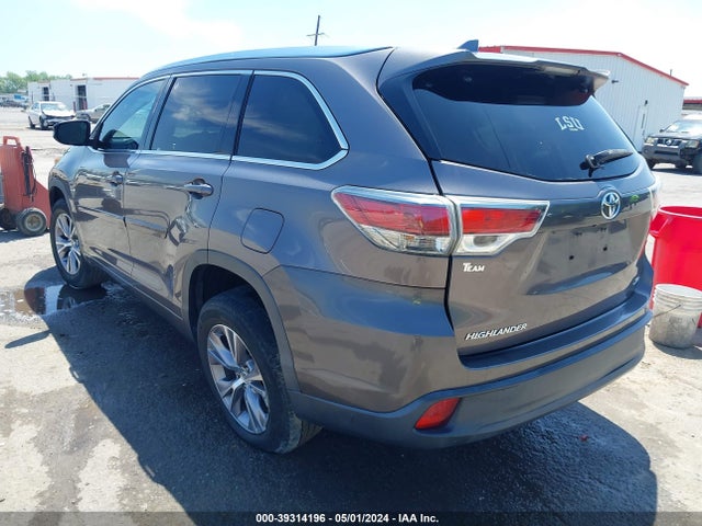Toyota Highlander Xle V6 2015 5TDKKRFHXFS111682 Image 3
