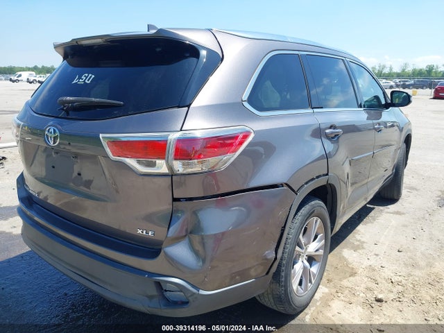 Toyota Highlander Xle V6 2015 5TDKKRFHXFS111682 Image 4