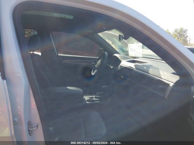 1V26E2CA2LC232516 Volkswagen Atlas Cross Sport 3.6l V6 Se W/technology/3.6l V6 Se W/technology R-line