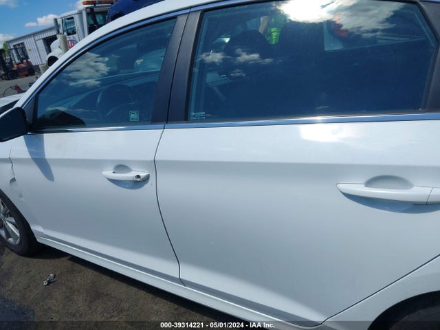 Hyundai SONATA SE 2018 5NPE24AF3JH619917 Image 14