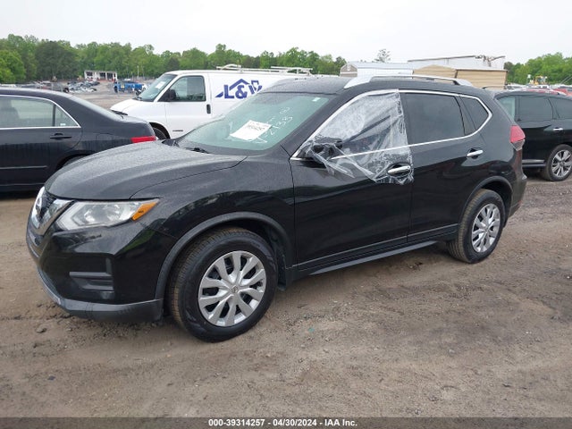 Nissan ROGUE S 2017 KNMAT2MT4HP512133 Image 2
