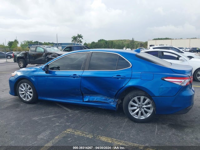 Toyota CAMRY LE 2019 4T1B11HK7KU235729 Image 14