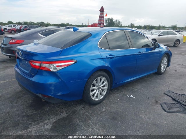 Toyota CAMRY LE 2019 4T1B11HK7KU235729 Image 4
