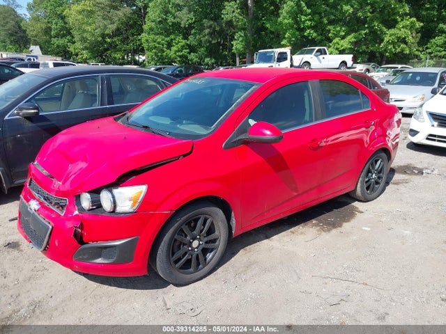Chevrolet Sonic Lt Auto 2014 1G1JC5SB8E4229493 Image 2