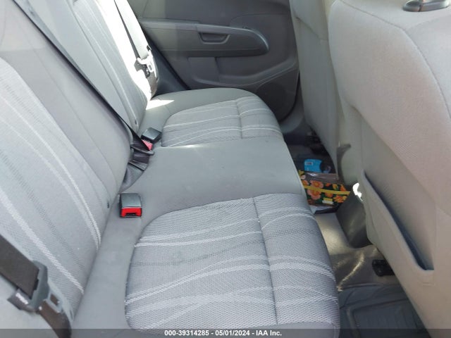 Chevrolet Sonic Lt Auto 2014 1G1JC5SB8E4229493 Image 8