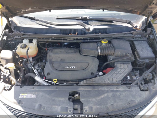 2C4RC1EG4HR518429 Chrysler Pacifica Touring-l Plus