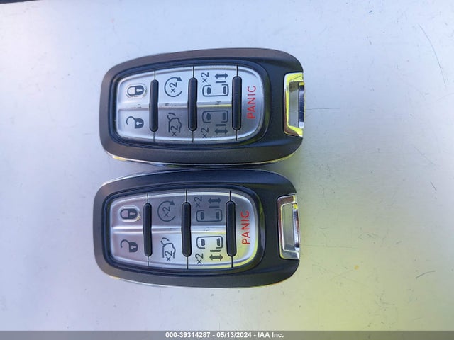 2C4RC1EG4HR518429 Chrysler Pacifica Touring-l Plus