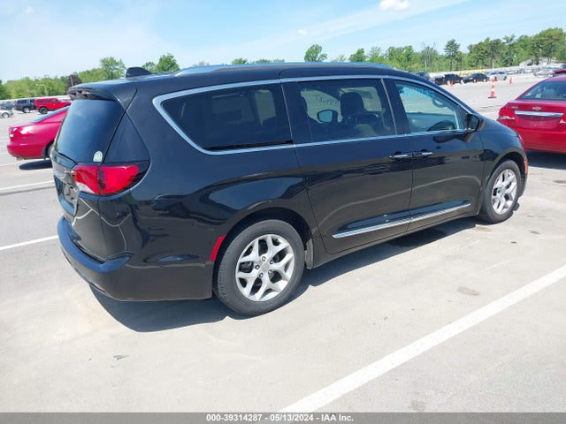 2C4RC1EG4HR518429 Chrysler Pacifica Touring-l Plus