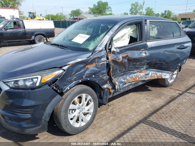 Hyundai TUCSON SE 2019 KM8J2CA46KU980598 Image 16