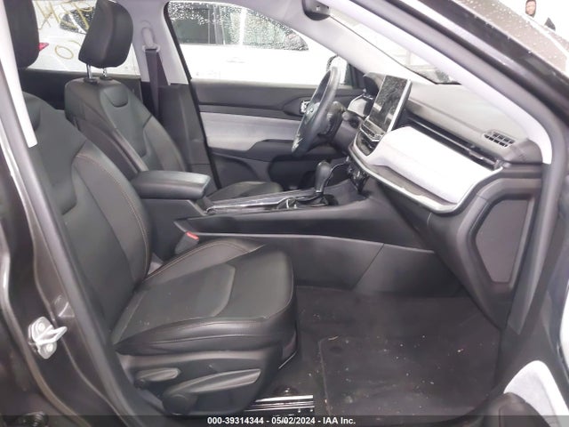 3C4NJDFB8NT126149 Jeep Compass Latitude Lux 4x4