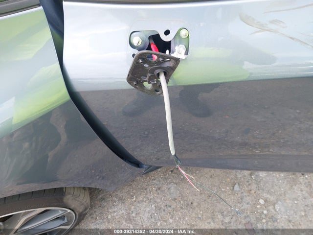 Toyota COROLLA SE 2020 5YFS4RCE4LP037569 Image 17