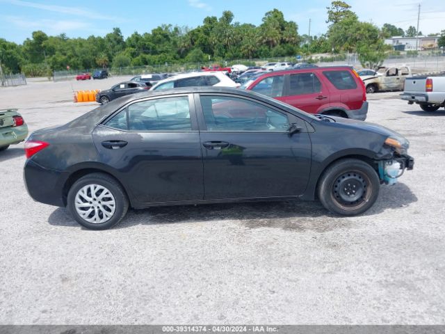 5YFBURHE3HP639959 Toyota COROLLA LE