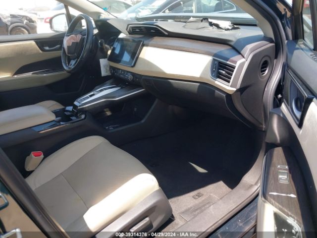 JHMZC5F37JC002985 Honda Clarity Plug-in Hybrid Touring