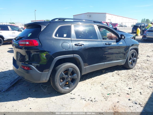 1C4PJMCB9GW202987 Jeep Cherokee Altitude