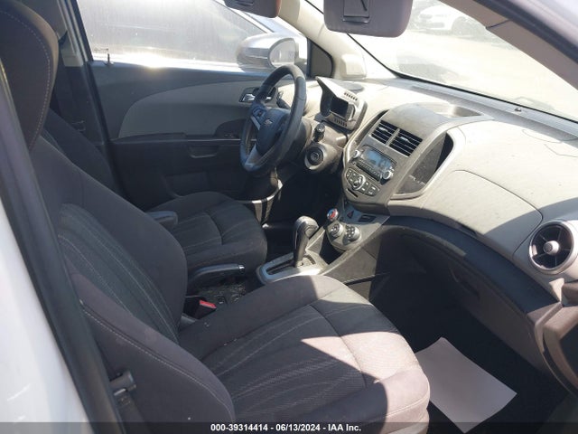 Chevrolet Sonic Lt Auto 2015 1G1JC6SH5F4188476 Image 5