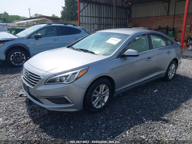 Hyundai SONATA SE 2016 5NPE24AF6GH310600 Image 2