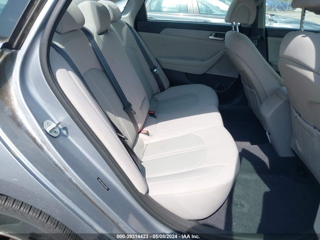 Hyundai SONATA SE 2016 5NPE24AF6GH310600 Image 8
