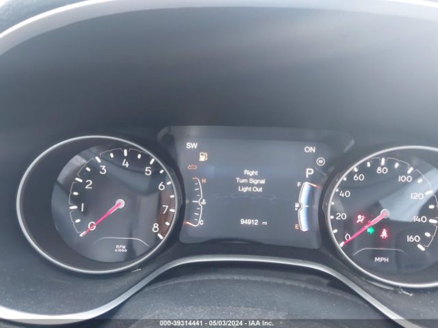 3C4NJCBB4JT356216 Jeep Compass Latitude Fwd