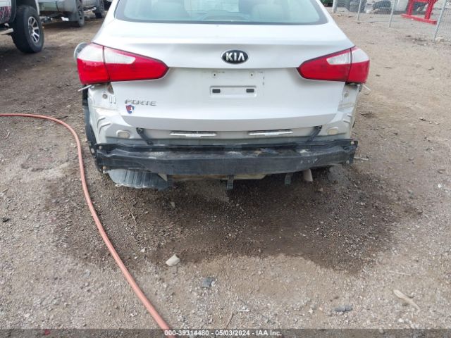 KNAFK4A67G5522536 KIA FORTE LX