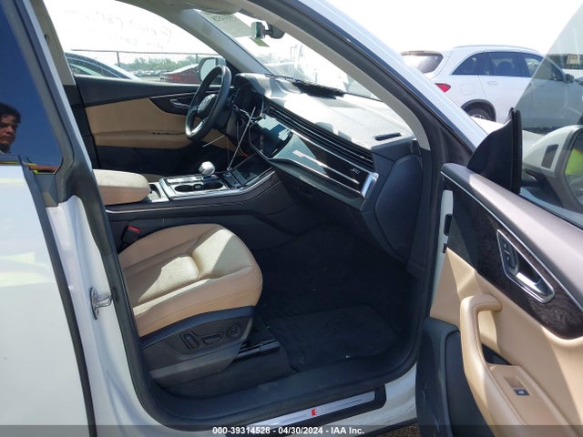 WA1EVAF17MD019411 Audi Q8 Premium Plus 55 Tfsi Quattro Tiptronic