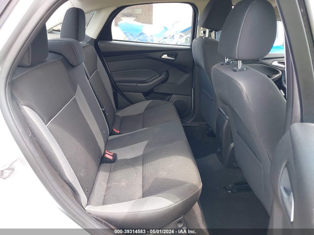 Ford FOCUS SE 2014 1FADP3F2XEL380273 Image 8