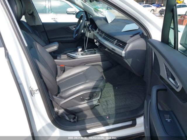 WA1LHAF74KD038482 Audi Q7 45 Premium/45 Se Premium