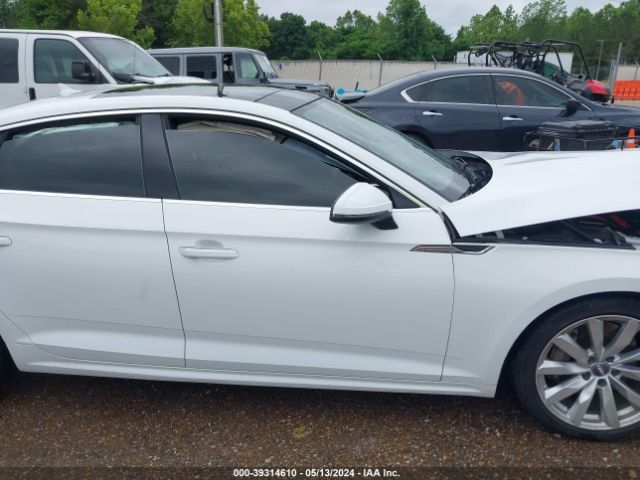 WAUANCF56JA111879 Audi A5 2.0t Premium