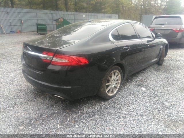 2012 JAGUAR XF SAJWA0FBXCLS58529 Photo 3