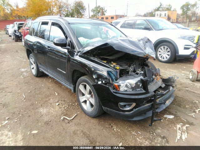 1C4NJCEB5HD165996 auction archive image